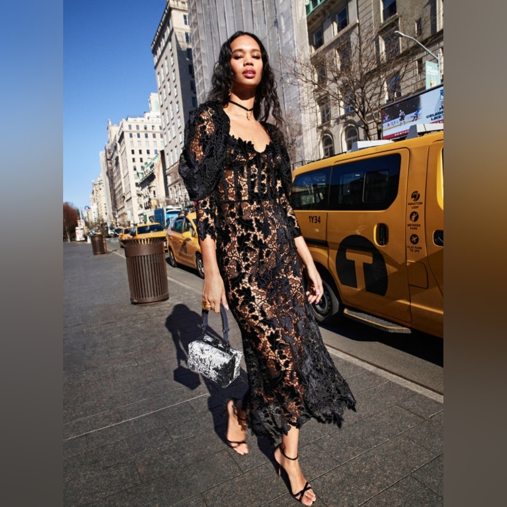 $5,890 NEW OSCAR DE LA RENTA BLACK VELVET GUIPURE MIDI DRESS US 4